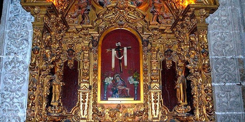 Altar de Nuestra Señora de la Alcobilla